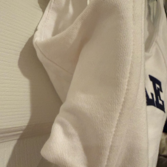 Zara YALE™ UNIVERSITY TOP - Picture 7 of 9